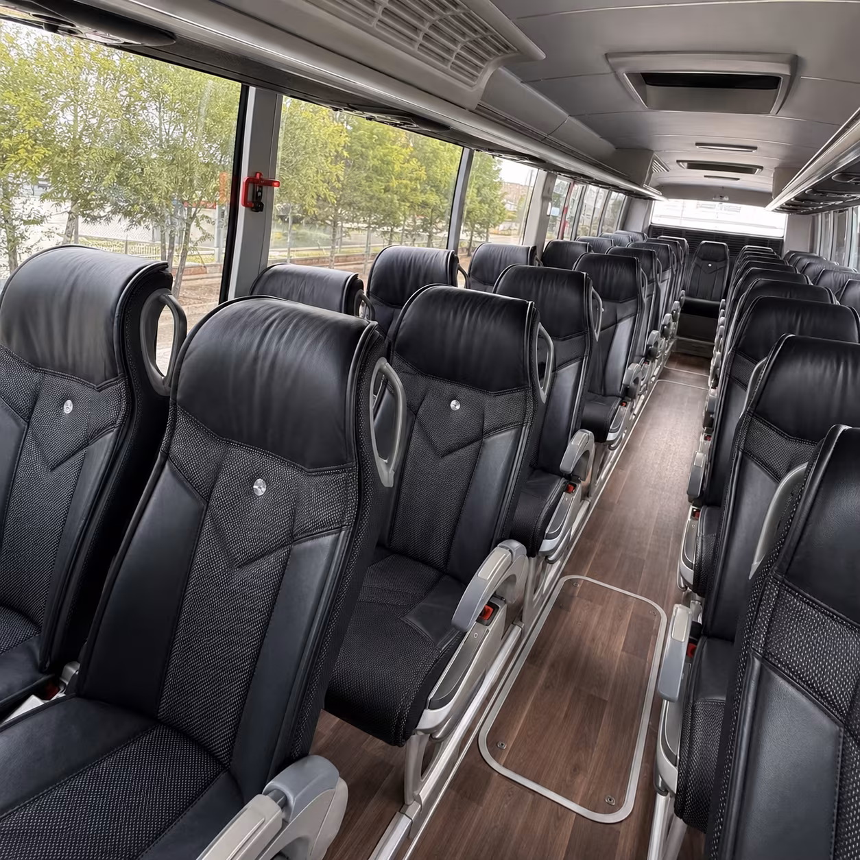 pie airport shuttles for out of town wedding guests