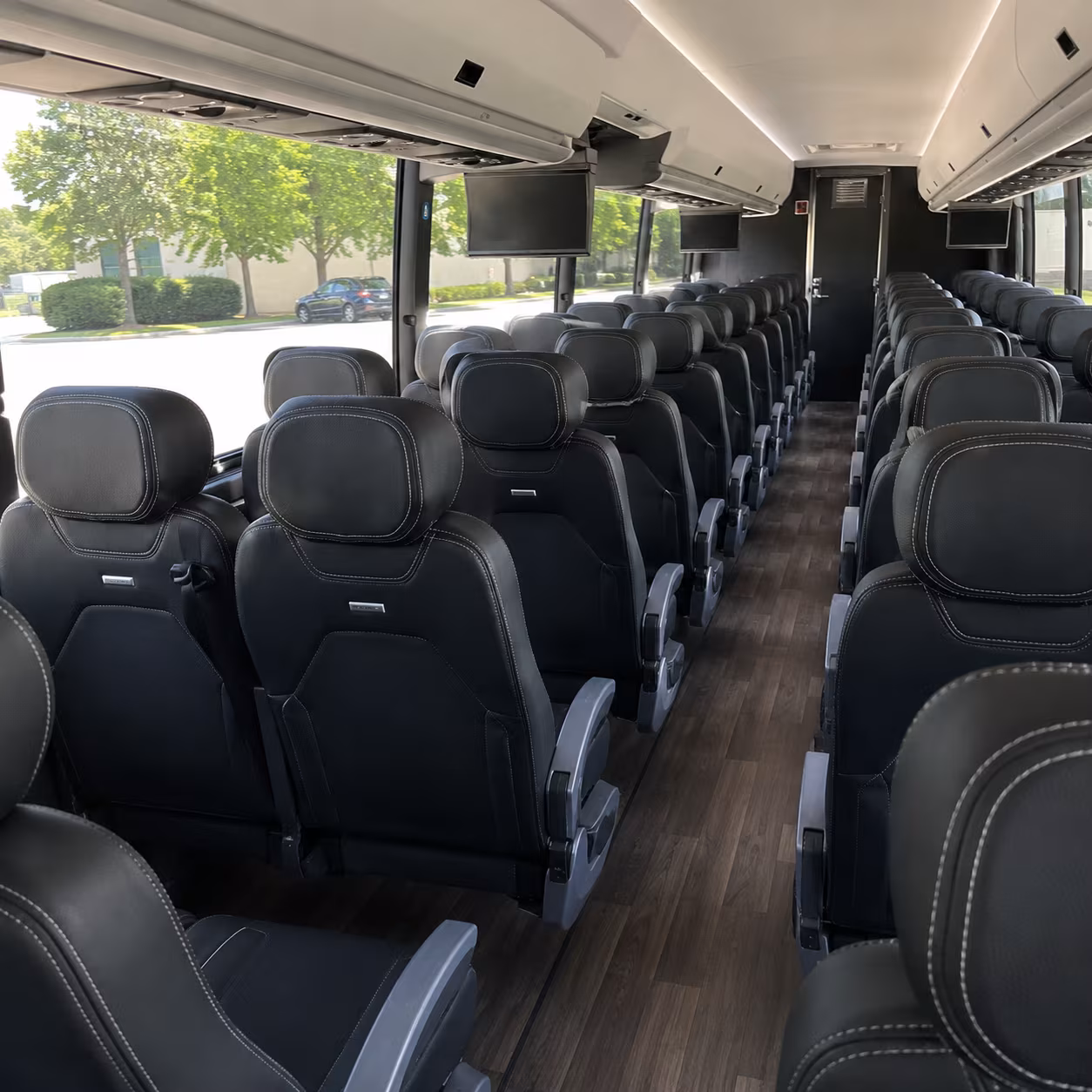 the bus type and amenities